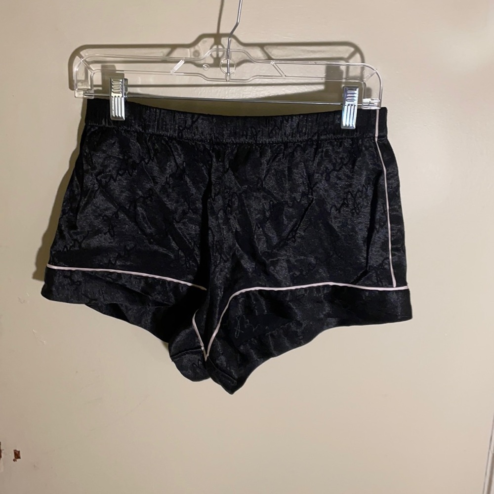 VS pajama shorts black and pink